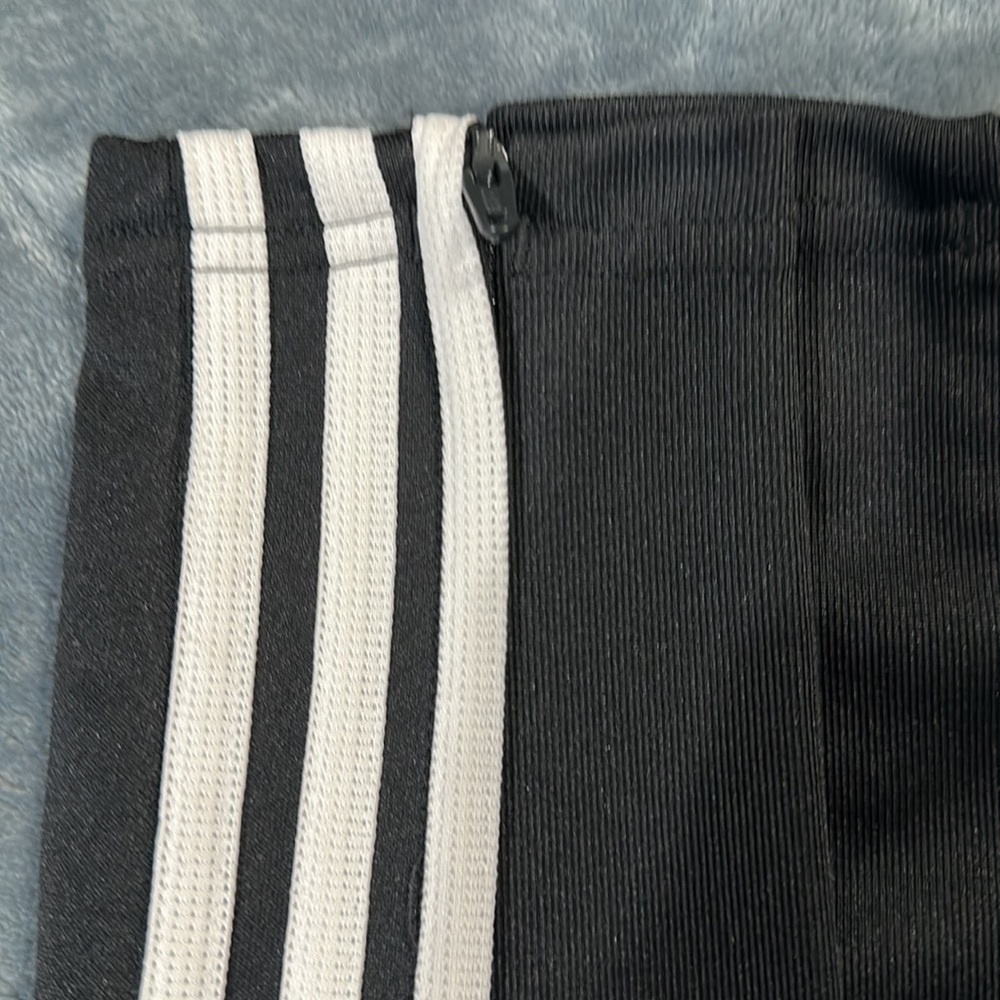Women’s Adidas track pants. Original style with 3 white leg stripes and zip hem - Picture 2 of 3
